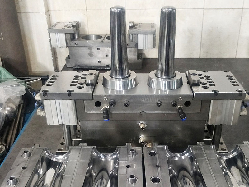 威宁模具制造-05