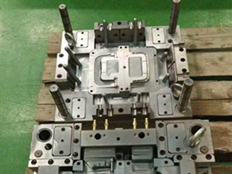 威宁模具制造-06