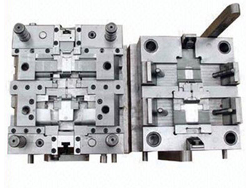 威宁精密塑料模-07