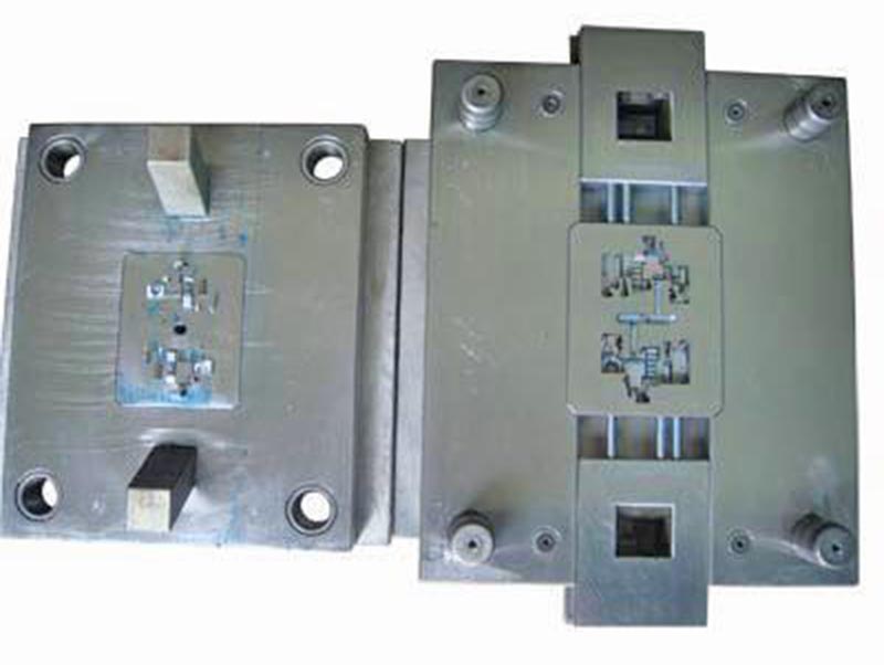 威宁精密塑料模-01